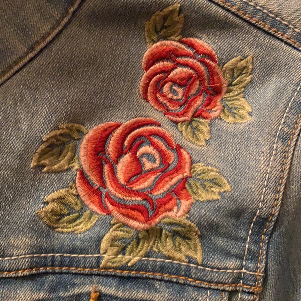 Floral Denim Jacket - Picture 5 of 7
